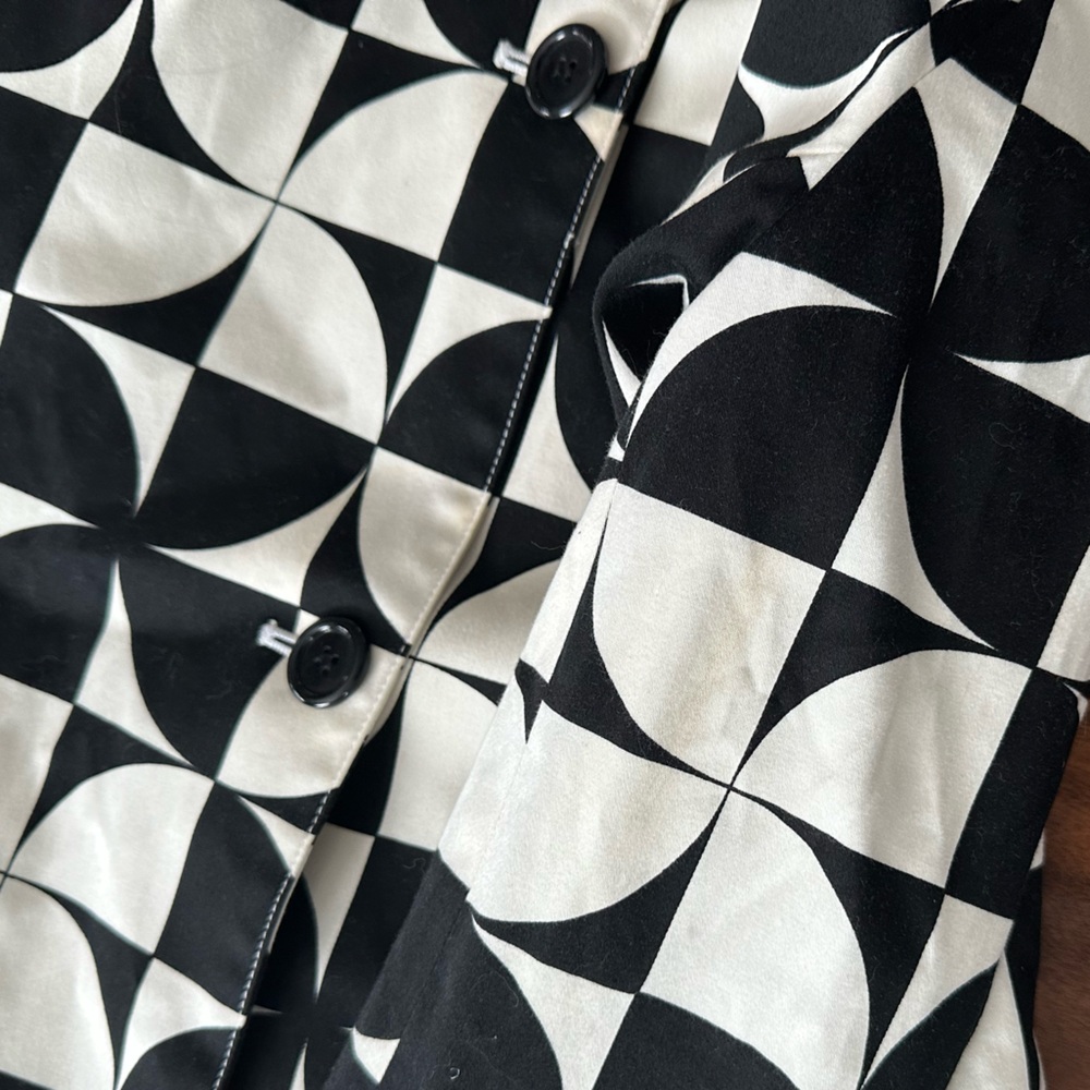 Nine West Black and Off White Geometric Jacket Jacket size Medium - Picture 5 of 6